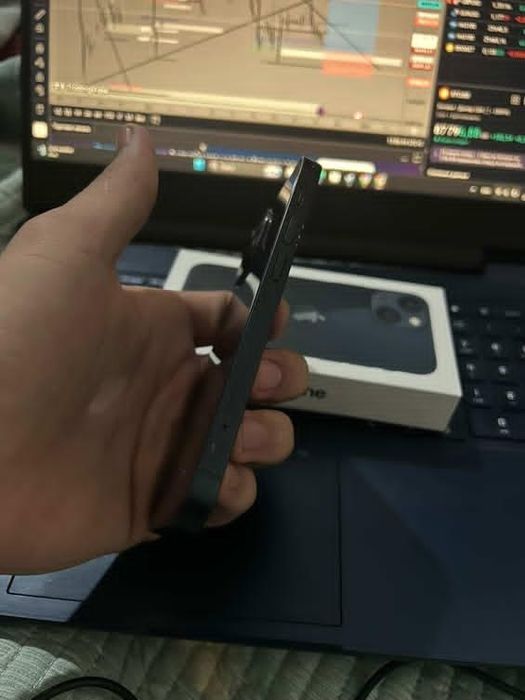 Айфон 13 мини 64 гб емкос 76%  хаммери радной  тела жавоб