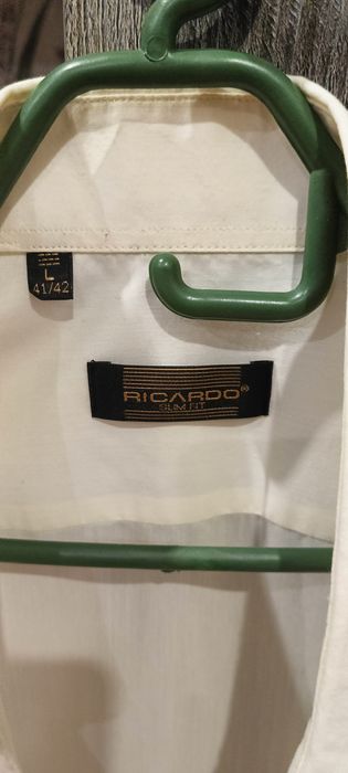 Продам костюм с рубашкой