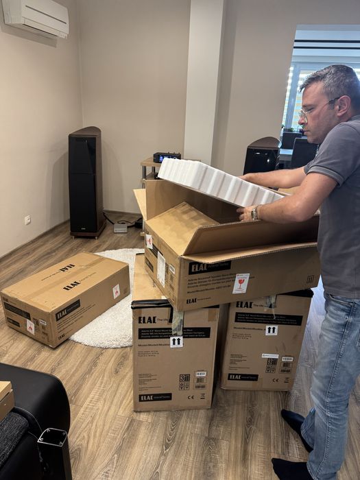 Тонколони Elac Adante AS-61