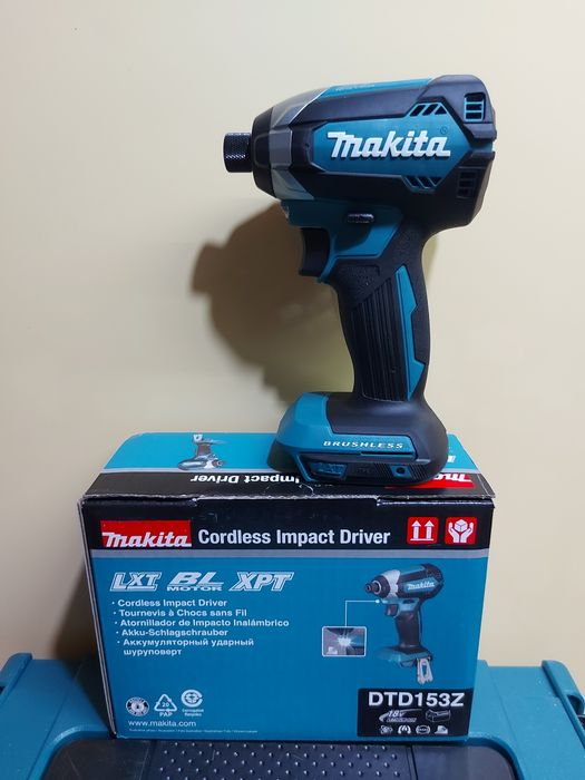 Makita 153 online