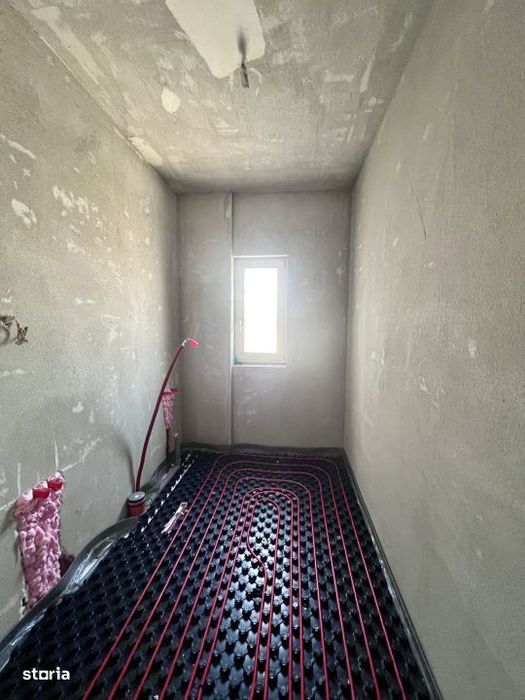 Penthouse 3 camere, 82 mp utili, 2 balcoane + Terasa 20 mp - Urseni