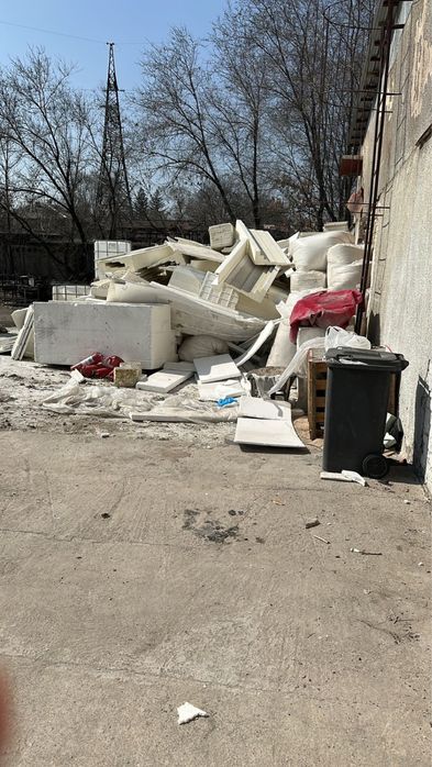 Пенопластовый отход