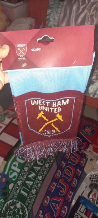 Оригинални шалчета на футболни клубове