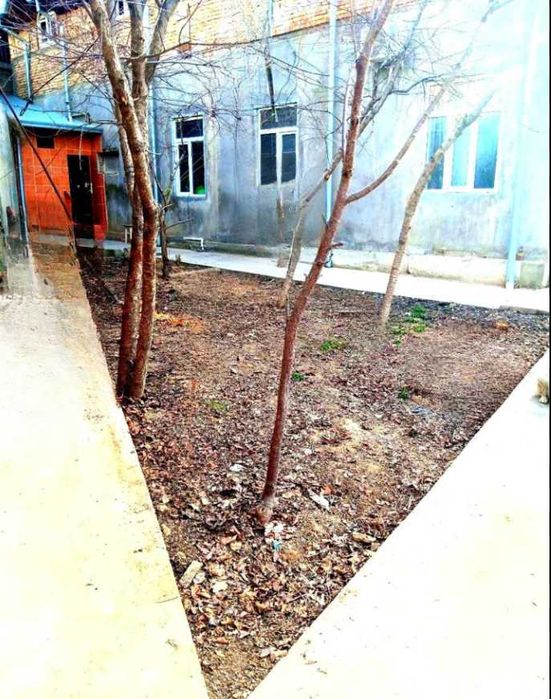 Продается  участок в Яккасарайском возле канала