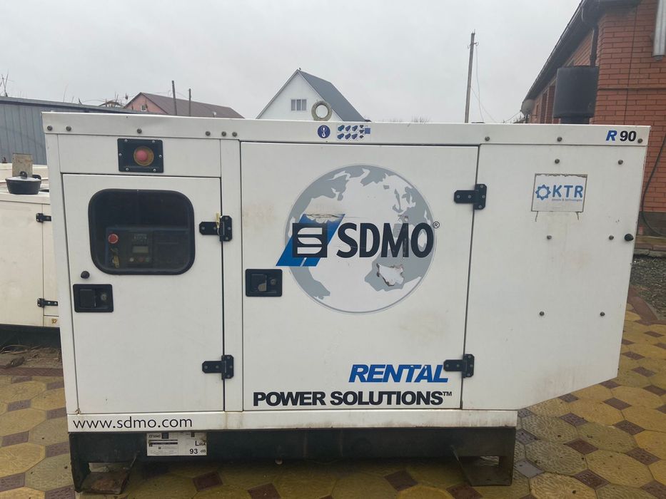 дизельный генератор SDMO R90