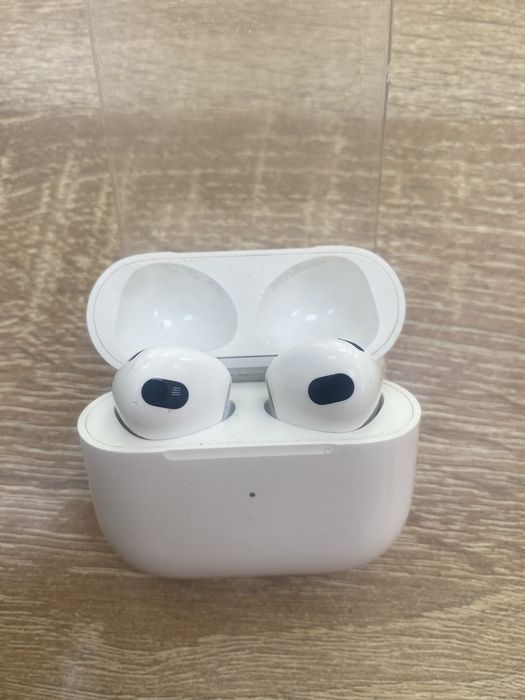 Airpods 3  (A4)