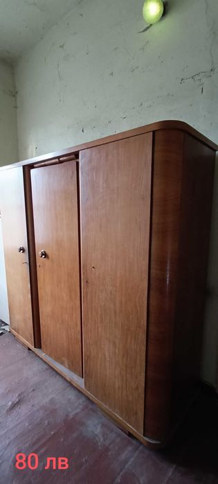 Продажба на стари мебели