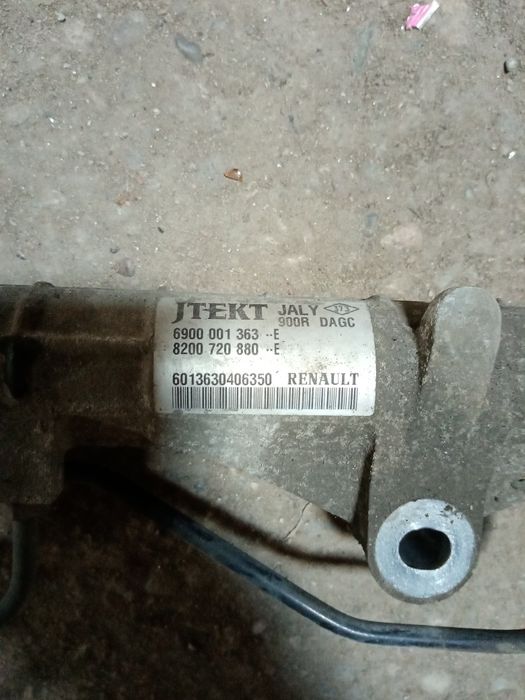 Caseta de directie dacia sandero  cod 8200720880 e sau 6900001363