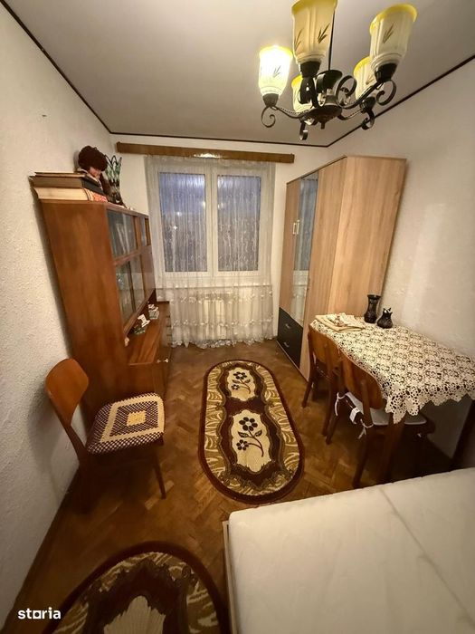 Apartament cu 2 camere decomandate, Al. cel Bun
