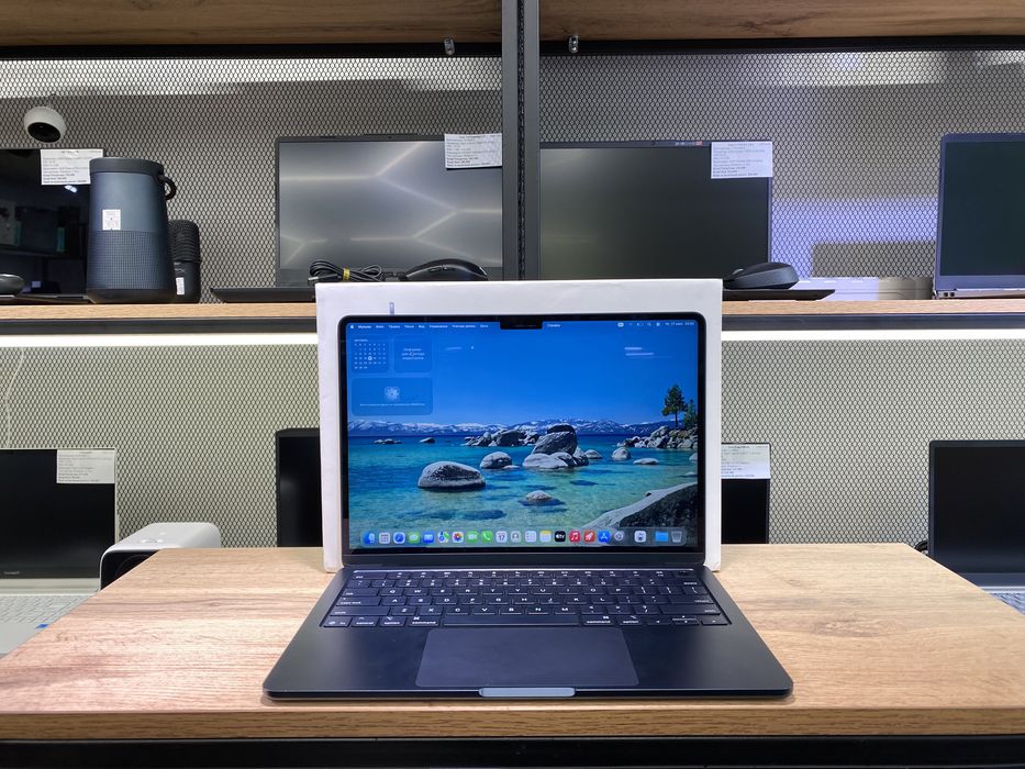 MacBook Air 13-inch, M4, 2025г, 16/256GB, АКБ96%2417/А10