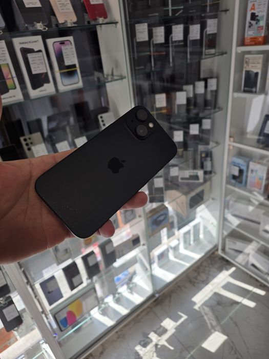 iPhone 15 128GB. Black