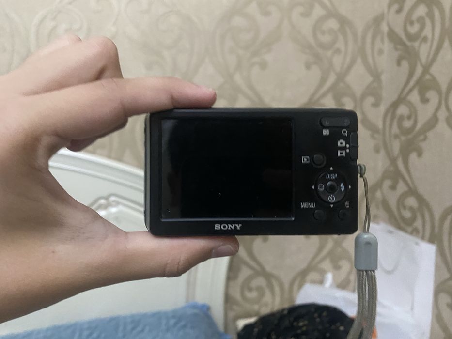 Фотоапарат sony Cyber shot
