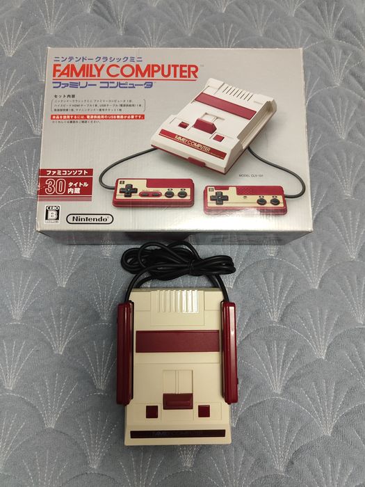 Nintendo Famicom mini