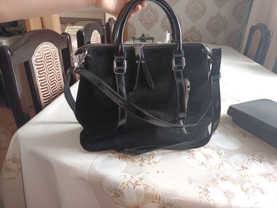 Сумка натуральный коже,