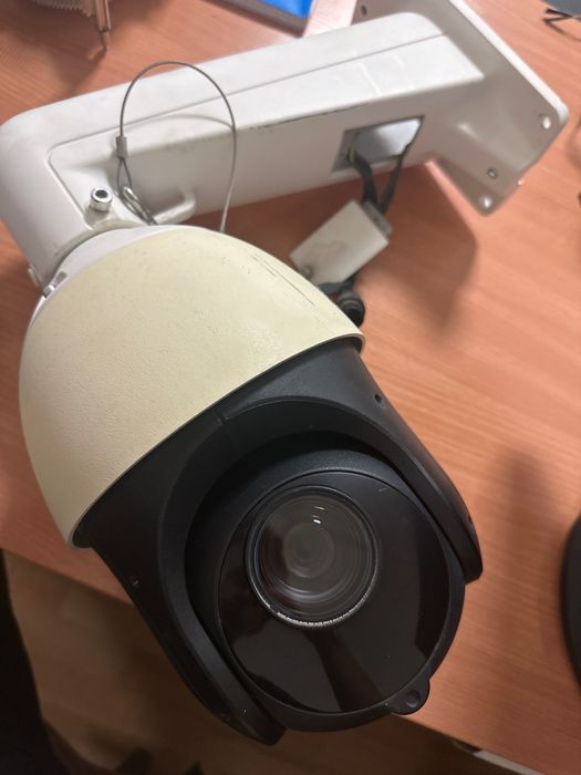 Продам PTZ камеру