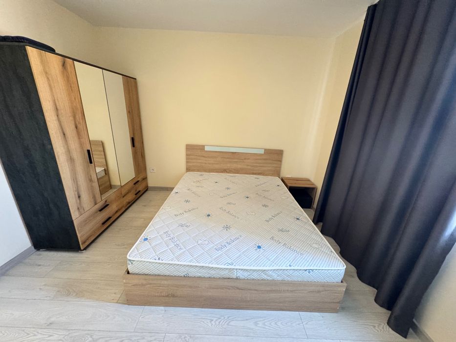 Дава се под наем Тристаен апартамент в Свиленград - 81 кв.м за 112200 € - Снимка #7