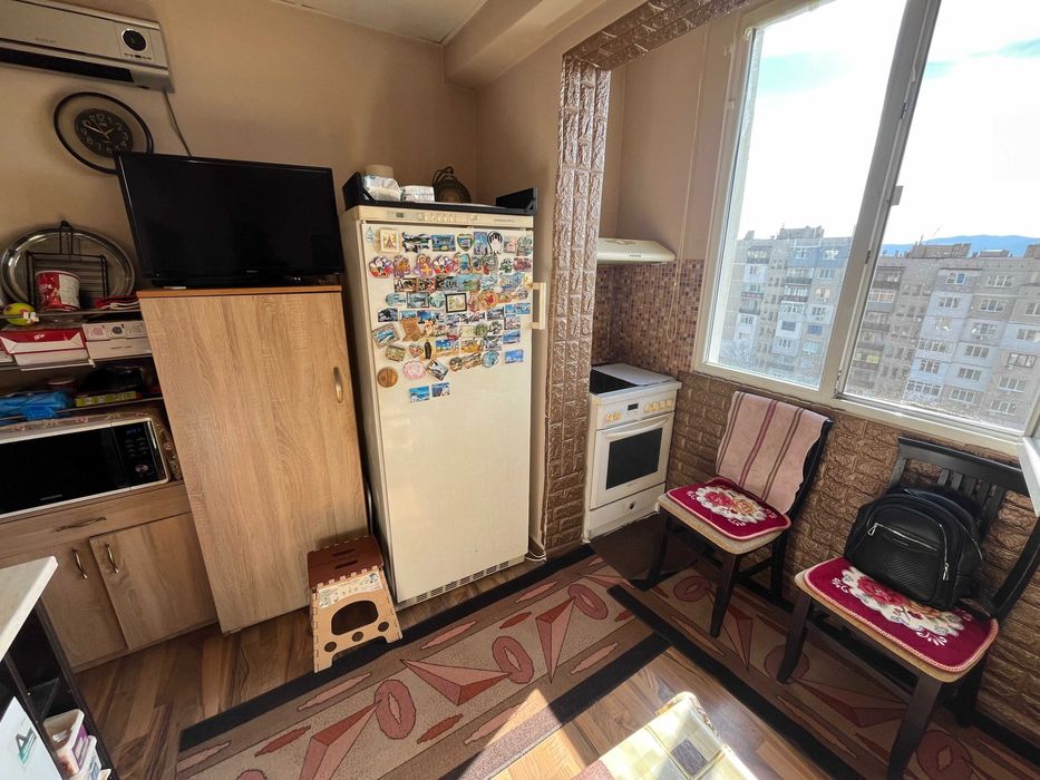 Продава се Едностаен апартамент в Казанлък - 45 кв.м за 624 €/кв.м - Снимка #1