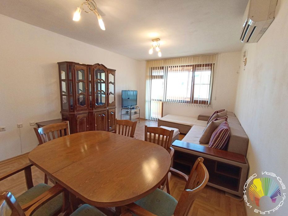 Дава се под наем Тристаен апартамент в Бургас, Възраждане - 120 кв.м за 459 € - Снимка #2