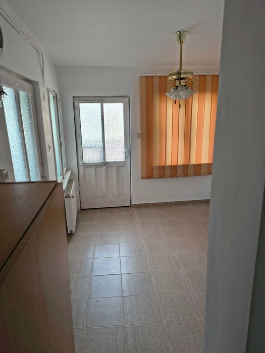 spatiu comercial de inchiriat