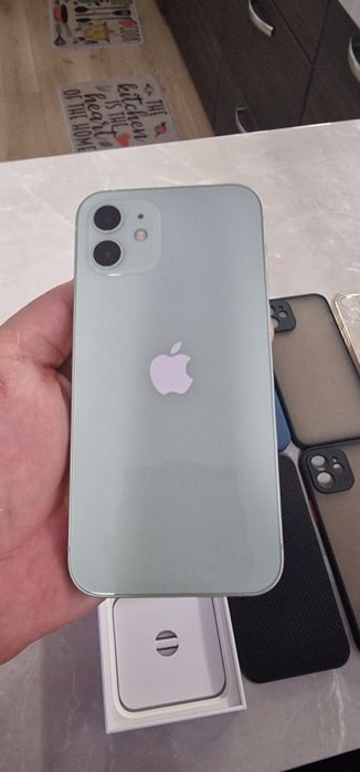 Vand Apple Iphone 12 Green IMPECABIL FULL BOX