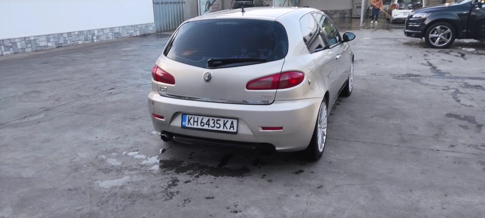 Алфа Ромео 147,  1,9, 115ks, 2005г!