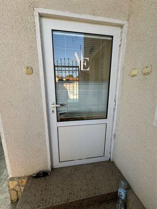 Продава се Къща в Угърчин - 269 кв.м за 181 €/кв.м - Снимка #6