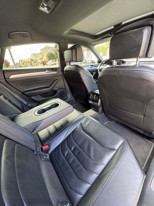 Vand Volkswagen ARTEON / R-line / 4x4 / 2.0BiTdi / 240 cai / FULL OPTION