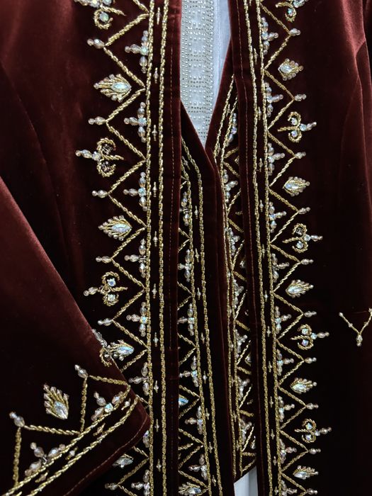 Жап-жаңа Ұлттық көйлек