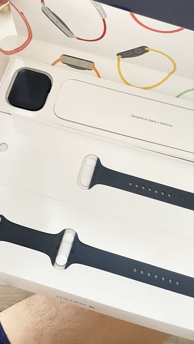 Продам apple watch 7 45mm