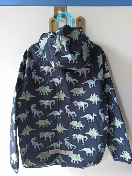Софтшел яке за момче р.140