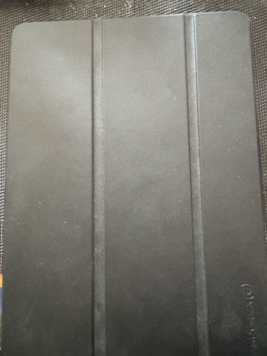 Vand ipad gen 8 /128gb alb