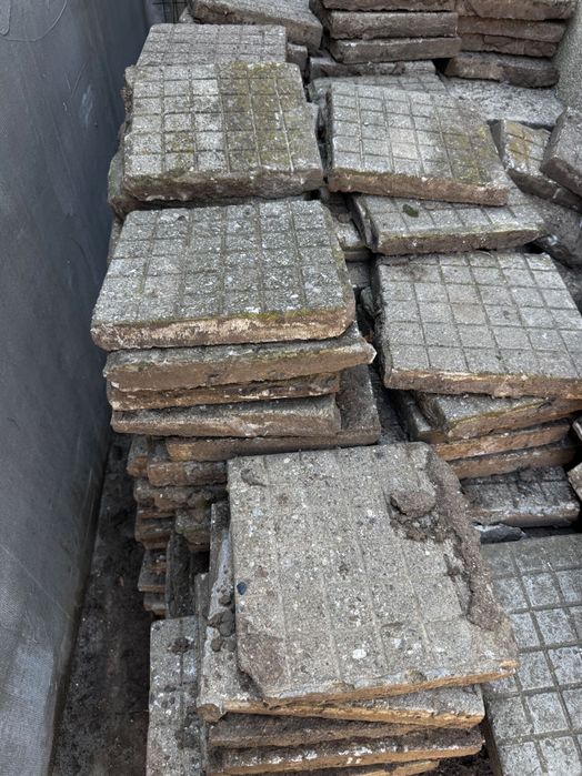 Тротоарни плочки 30х30