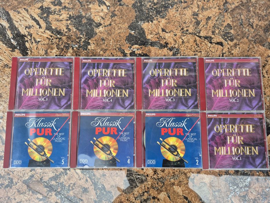 Vand Lot 40 CD cu muzică clasică mixta made in Germany 

Artiști:

- F