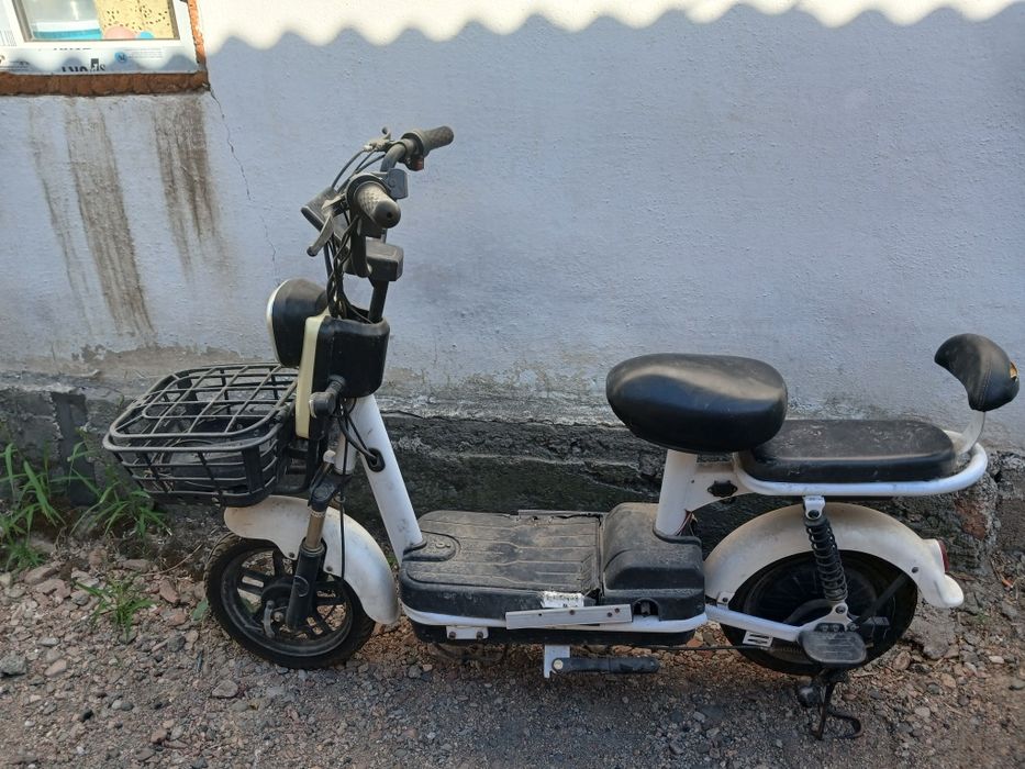 Срочно Продаю мопед