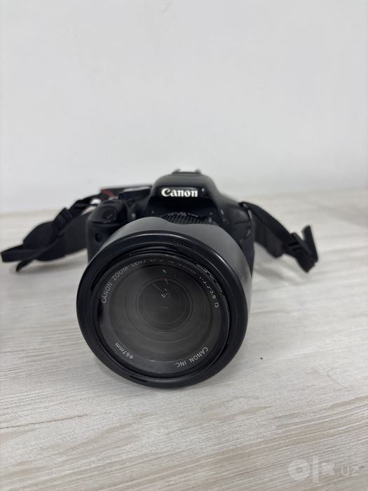 Зеркальный фотоаппарат Canon EOS 600D Kit 18-135mm IS