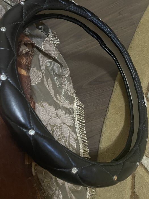 Чехлы для сиденья машины и руля ,автотесты на дисках , свои , дешево