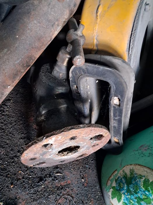 Продам кран задвижку