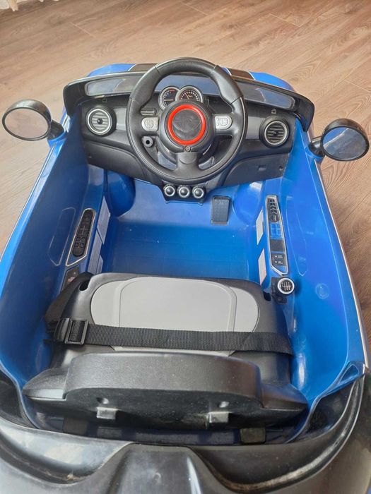 Детска Електрическа кола