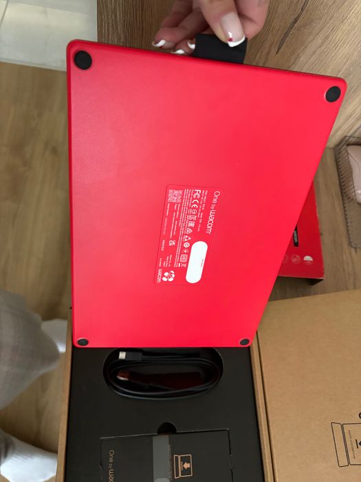 Графичен таблет Wacom One by Wacom Medium CTL-672 – като нов