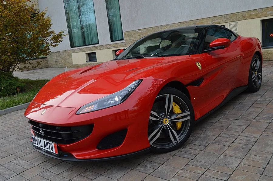 Ferrari Portofino TVA Deductibil