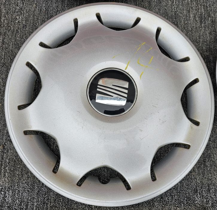 Capace Roti / Capace Jante De Tabla 13'' Seat Ibiza , Seat Mii