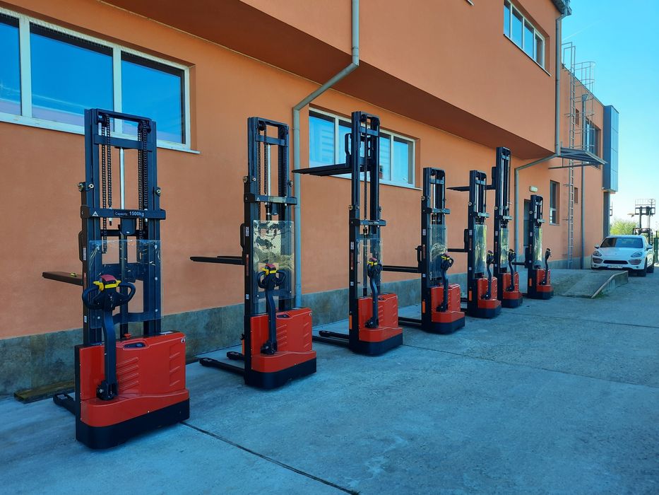 Чисто нови електрически стакери ТОП ЦЕНИ