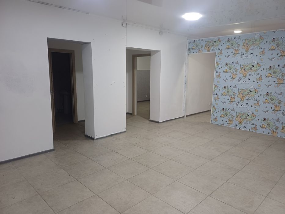 Сдам коммерческре помещение