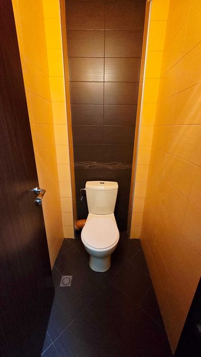 Дава се под наем Двустаен апартамент в Пловдив, Кършияка - 79 кв.м за 450 € - Снимка #9