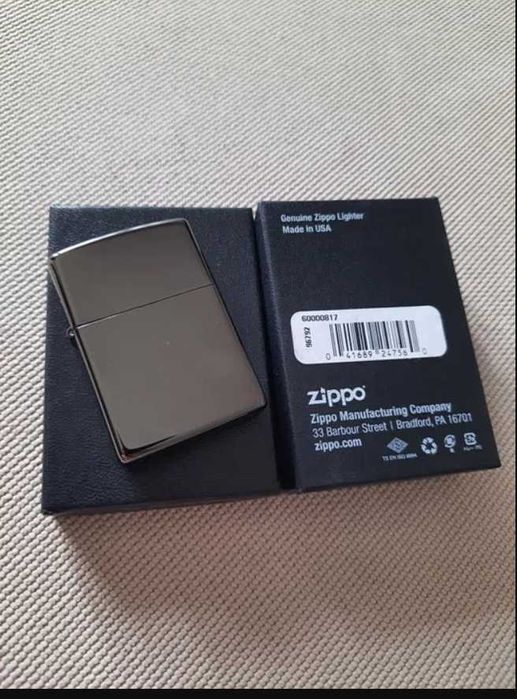 Vand bricheta ZIPPO NOUA model EBONY