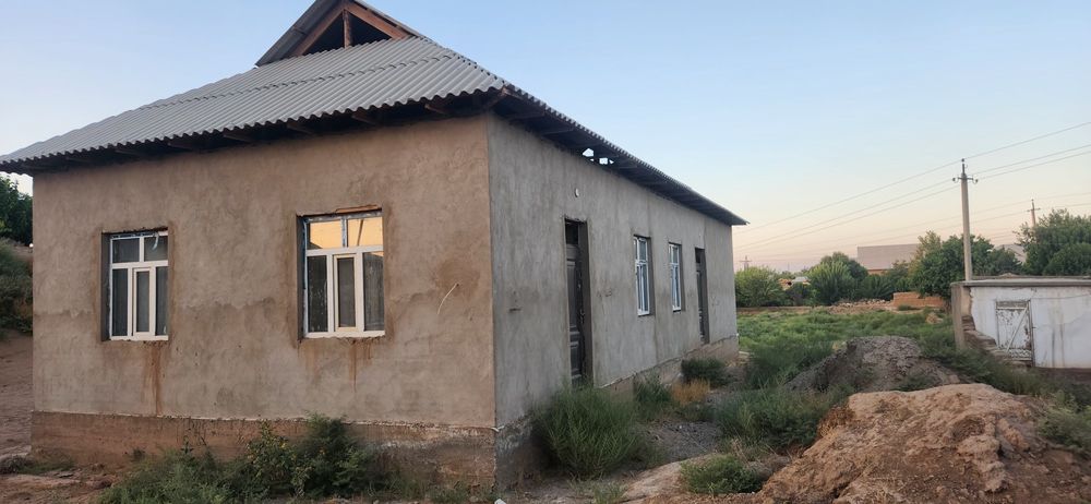 Uy sotiladi Jarqo‘rg‘on