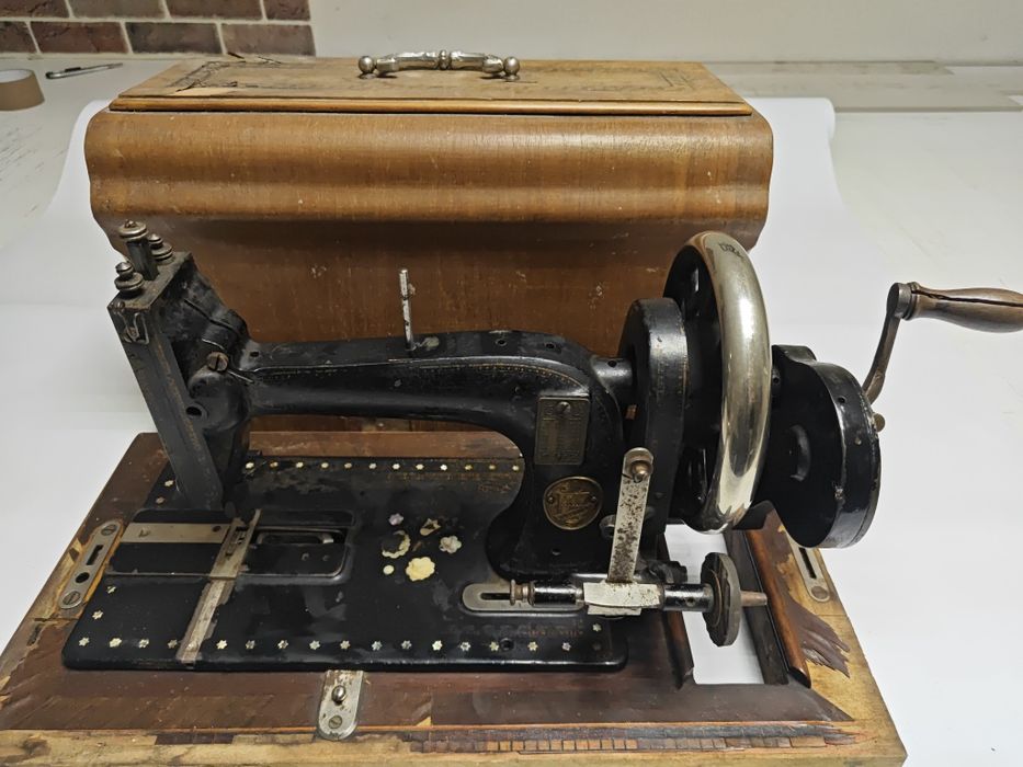 Mașina de cusut vintage Silberberg