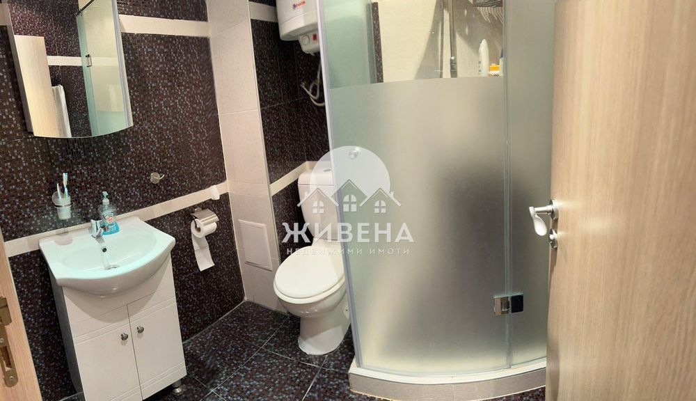 Продава се Тристаен апартамент в с. Рогачево, Област Добрич - 70 кв.м за 986 €/кв.м - Снимка #4