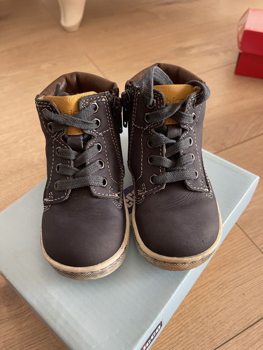 Кожени боти Chicoo