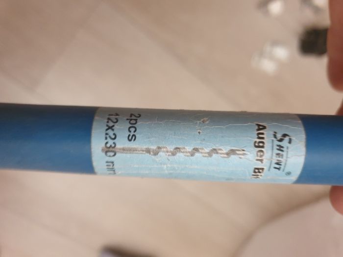 продам сверло по дереву 12 на 230мм за 1500 тнг